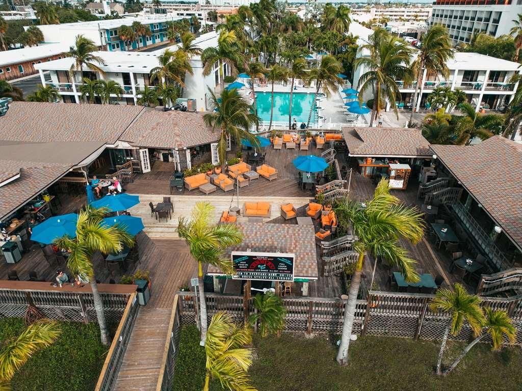 The Beachcomber St. Pete Beach Resort & Hotel Restaurant photo
